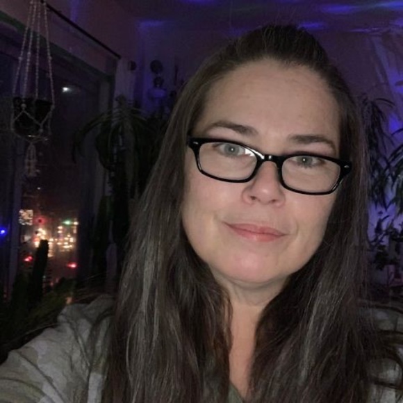 Meet your Posher, Tracey - Picture 1 of 1